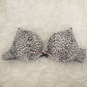 Push-up leopard pattern Victoria’s Secret bra 32A